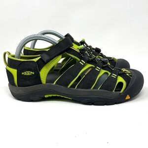 Keen Waterproof Sandal Green Black‎ Womens 6